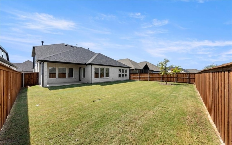 8404 Morrisville Drive, McKinney, TX 75071, 4 Bedrooms Bedrooms, ,5 BathroomsBathrooms,Residential,For Sale,8404 Morrisville Drive,0,20879848