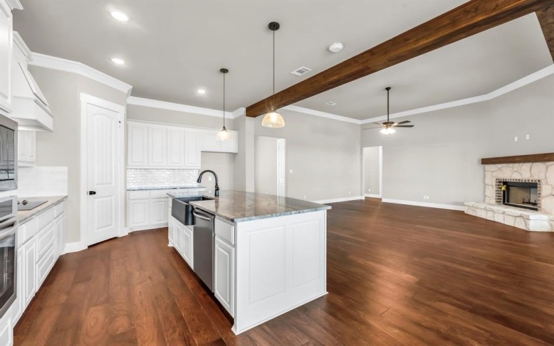 4199 Old Springtown Road, Weatherford, TX 76082, 4 Habitaciones Habitaciones , ,2 BañosBaños,Residential,En Venta,4199 Old Springtown Road,20877634