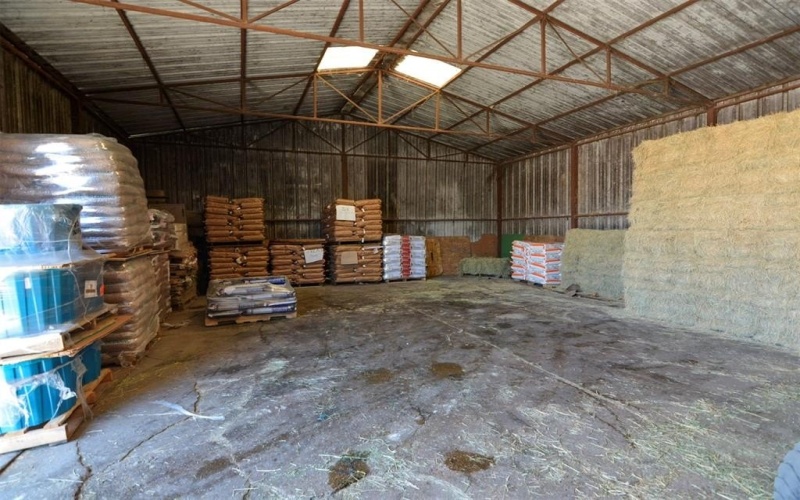 201 S Mcduff Street, Grandview, TX 76050, ,Commercial Sale,For Sale,201 S Mcduff Street,20877646