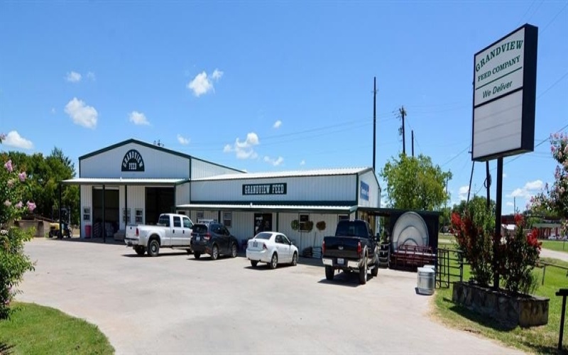 201 S Mcduff Street, Grandview, TX 76050, ,Commercial Sale,For Sale,201 S Mcduff Street,20877646