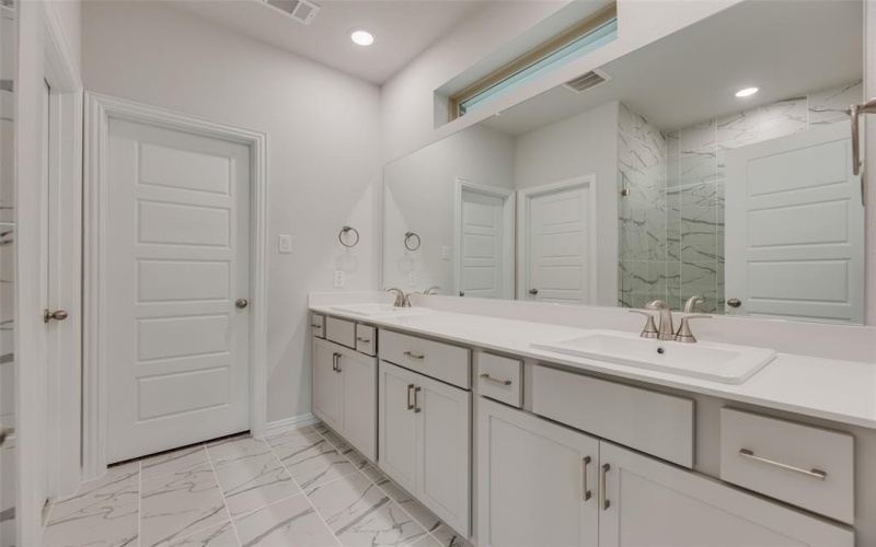 3429 Riverlawn Drive, Anna, TX 75409, 2 Bedrooms Bedrooms, ,2 BathroomsBathrooms,Residential,For Sale,3429 Riverlawn Drive,20877838
