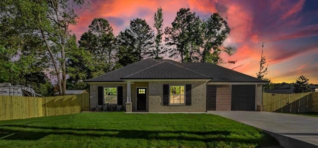 2377 Ridgley Drive, Flint, TX 75762, 3 Bedrooms Bedrooms, ,2 BathroomsBathrooms,Residential,For Sale,2377 Ridgley Drive,20880035