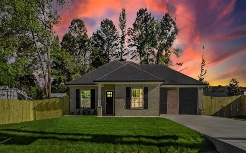 2377 Ridgley Drive, Flint, TX 75762, 3 Bedrooms Bedrooms, ,2 BathroomsBathrooms,Residential,For Sale,2377 Ridgley Drive,20880035