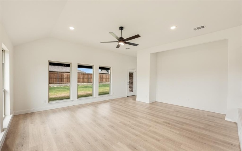 900 Willowbanks Drive, Josephine, TX 75173, 3 Habitaciones Habitaciones , ,2 BañosBaños,Residential,En Venta,900 Willowbanks Drive,0,20880628
