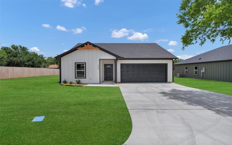309 Pecan Lane, Tolar, TX 76476, 3 Habitaciones Habitaciones , ,2 BañosBaños,Residential,En Venta,309 Pecan Lane,20880859
