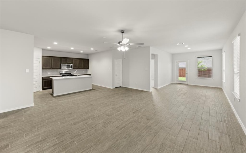 111 Van Horn, Terrell, TX 75160, 3 Habitaciones Habitaciones , ,2 BañosBaños,Residential,En Venta,111 Van Horn,20881020