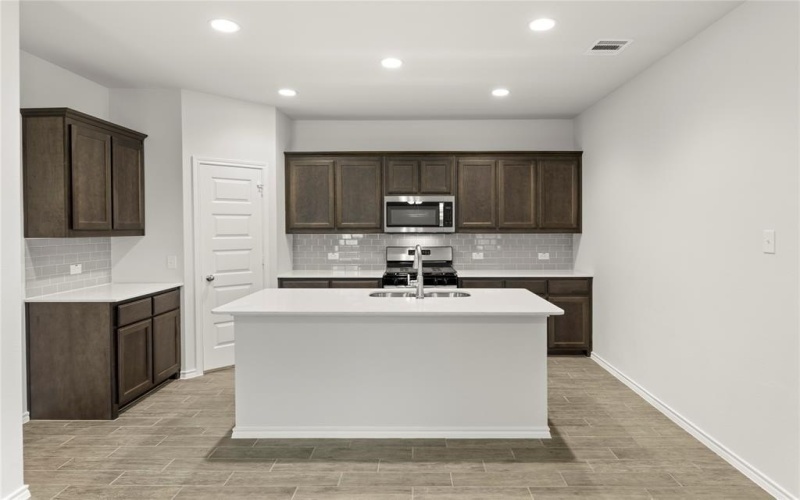 111 Van Horn, Terrell, TX 75160, 3 Habitaciones Habitaciones , ,2 BañosBaños,Residential,En Venta,111 Van Horn,20881020