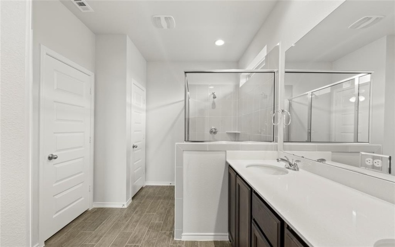111 Van Horn, Terrell, TX 75160, 3 Habitaciones Habitaciones , ,2 BañosBaños,Residential,En Venta,111 Van Horn,20881020