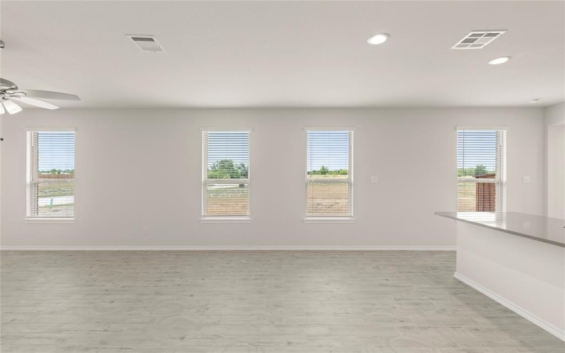 109 Van Horn, Terrell, TX 75160, 3 Habitaciones Habitaciones , ,2 BañosBaños,Residential,En Venta,109 Van Horn,20881027