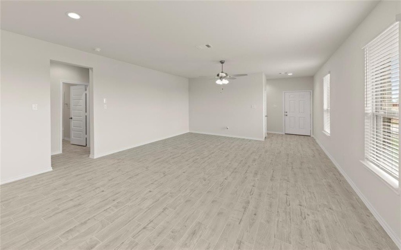 109 Van Horn, Terrell, TX 75160, 3 Habitaciones Habitaciones , ,2 BañosBaños,Residential,En Venta,109 Van Horn,20881027