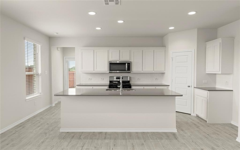 109 Van Horn, Terrell, TX 75160, 3 Habitaciones Habitaciones , ,2 BañosBaños,Residential,En Venta,109 Van Horn,20881027