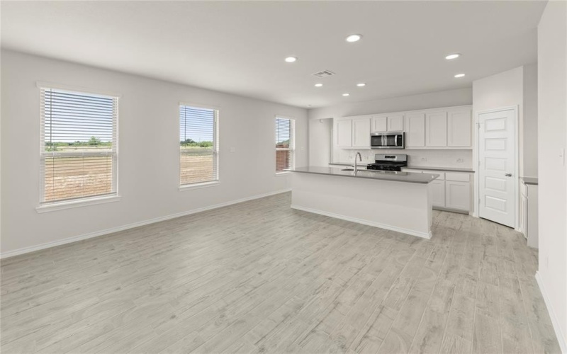 109 Van Horn, Terrell, TX 75160, 3 Habitaciones Habitaciones , ,2 BañosBaños,Residential,En Venta,109 Van Horn,20881027