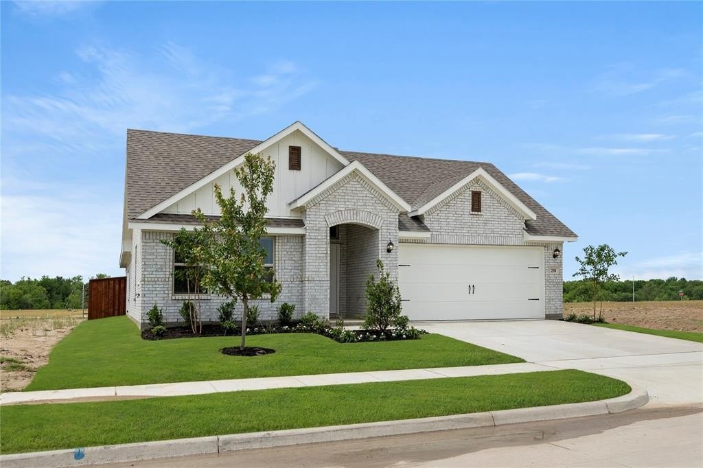 201 Bandit, Terrell, TX 75160, 4 Bedrooms Bedrooms, ,2 BathroomsBathrooms,Residential,For Sale,201 Bandit,20881040