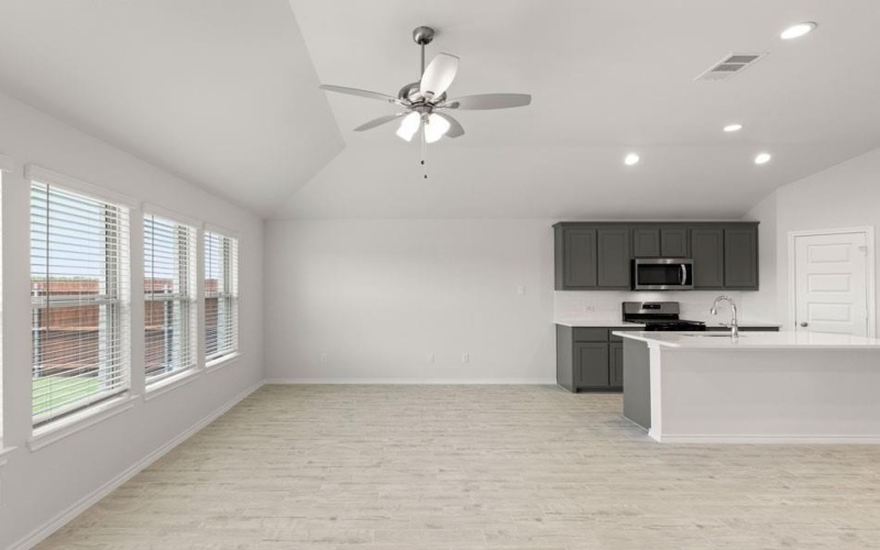 201 Bandit, Terrell, TX 75160, 4 Bedrooms Bedrooms, ,2 BathroomsBathrooms,Residential,For Sale,201 Bandit,20881040