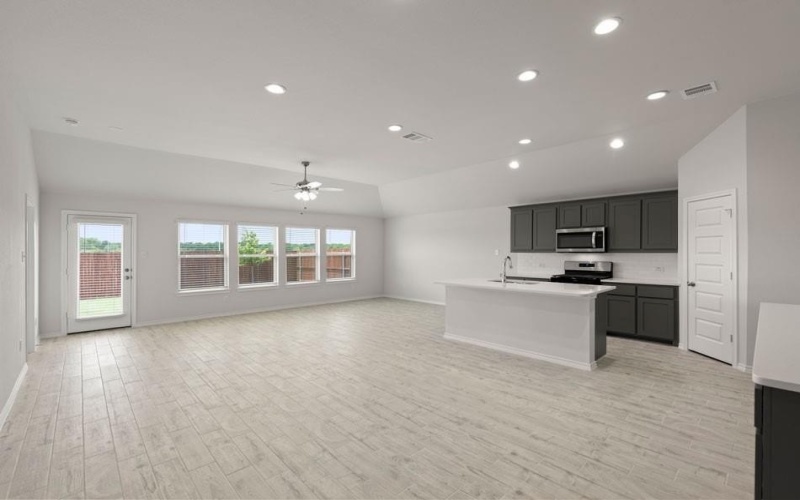 201 Bandit, Terrell, TX 75160, 4 Bedrooms Bedrooms, ,2 BathroomsBathrooms,Residential,For Sale,201 Bandit,20881040