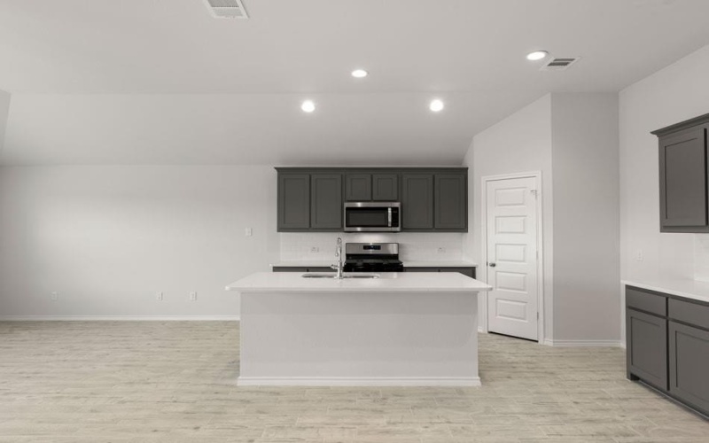 201 Bandit, Terrell, TX 75160, 4 Bedrooms Bedrooms, ,2 BathroomsBathrooms,Residential,For Sale,201 Bandit,20881040