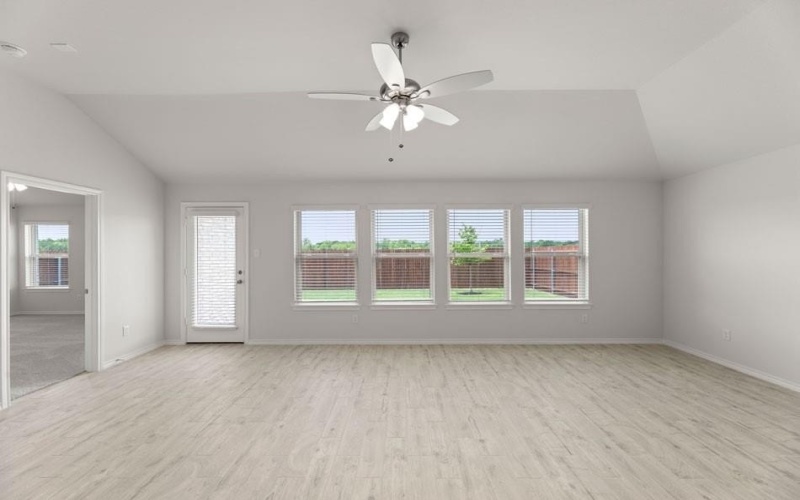 201 Bandit, Terrell, TX 75160, 4 Bedrooms Bedrooms, ,2 BathroomsBathrooms,Residential,For Sale,201 Bandit,20881040