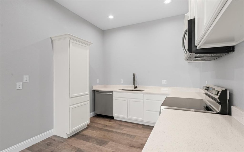 914 E Tucker Street, Fort Worth, TX 76104, 2 Habitaciones Habitaciones , ,2 BañosBaños,Residential,En Venta,914 E Tucker Street,20881062