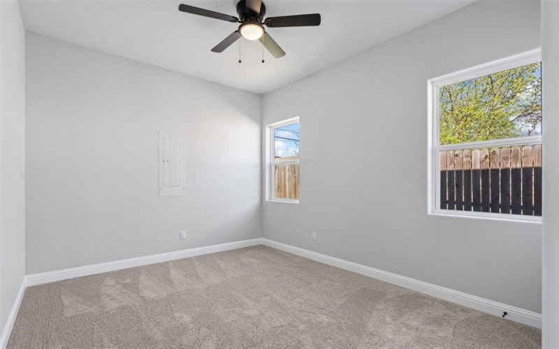 914 E Tucker Street, Fort Worth, TX 76104, 2 Habitaciones Habitaciones , ,2 BañosBaños,Residential,En Venta,914 E Tucker Street,20881062