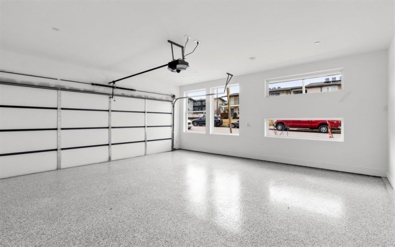 604 N Ewing Avenue #101, Dallas, TX 75203, 3 Habitaciones Habitaciones , ,3 BañosBaños,Residential,En Venta,604 N Ewing Avenue,20881099