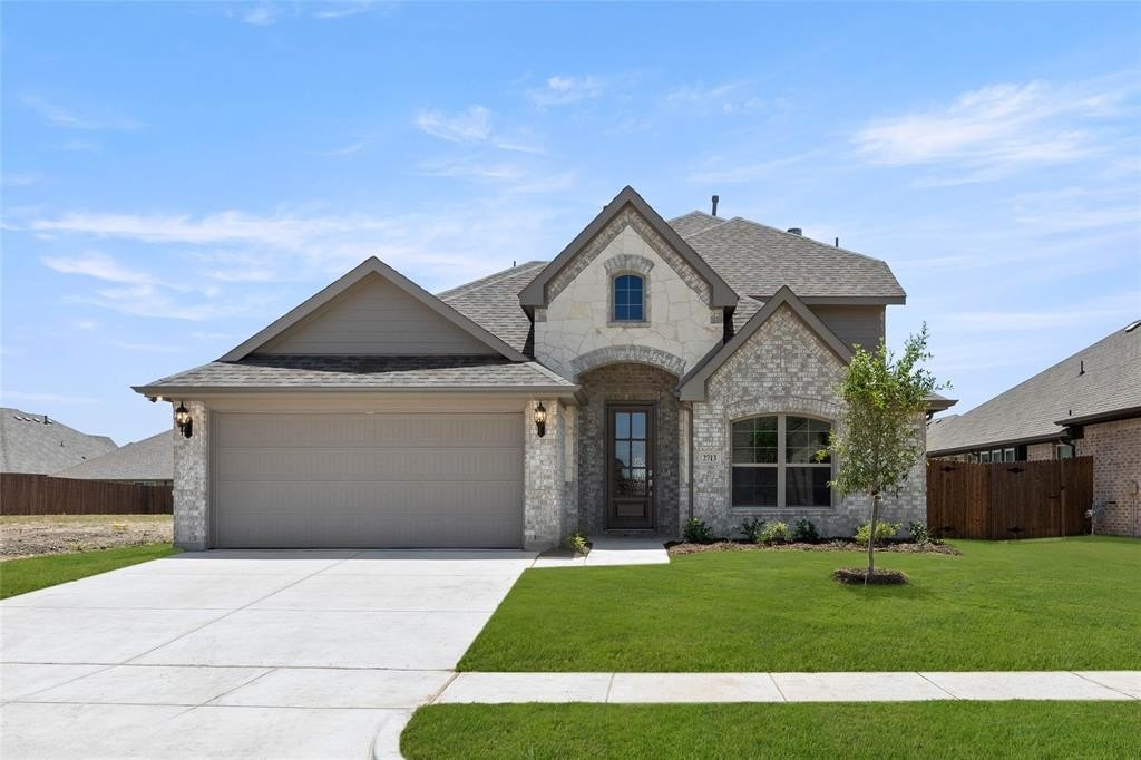 2713 Richard Street, Burleson, TX 76028, 4 Bedrooms Bedrooms, ,3 BathroomsBathrooms,Residential,For Sale,2713 Richard Street,20881219