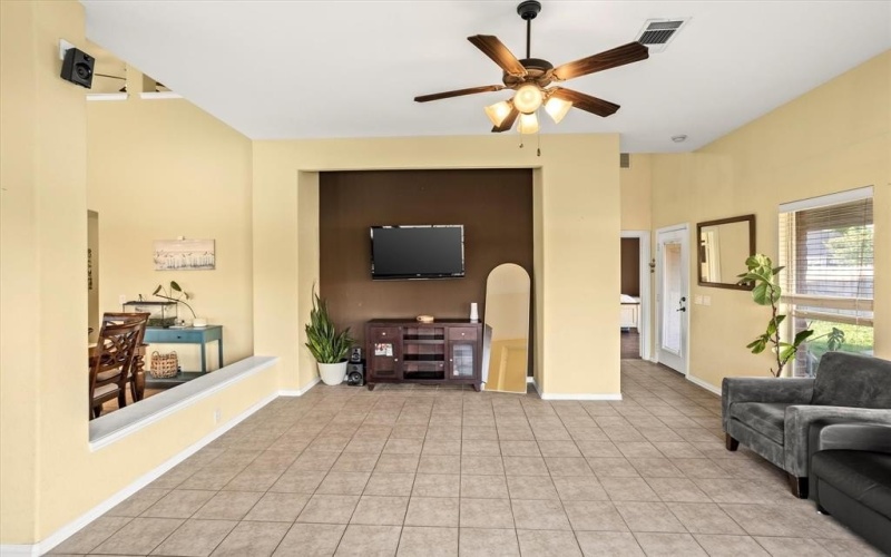 501 Highpoint Lane, Mansfield, TX 76063, 4 Habitaciones Habitaciones , ,3 BañosBaños,Residential,En Venta,501 Highpoint Lane,20881381