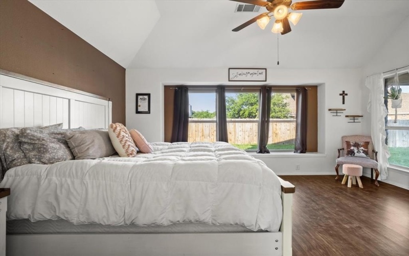 501 Highpoint Lane, Mansfield, TX 76063, 4 Habitaciones Habitaciones , ,3 BañosBaños,Residential,En Venta,501 Highpoint Lane,20881381