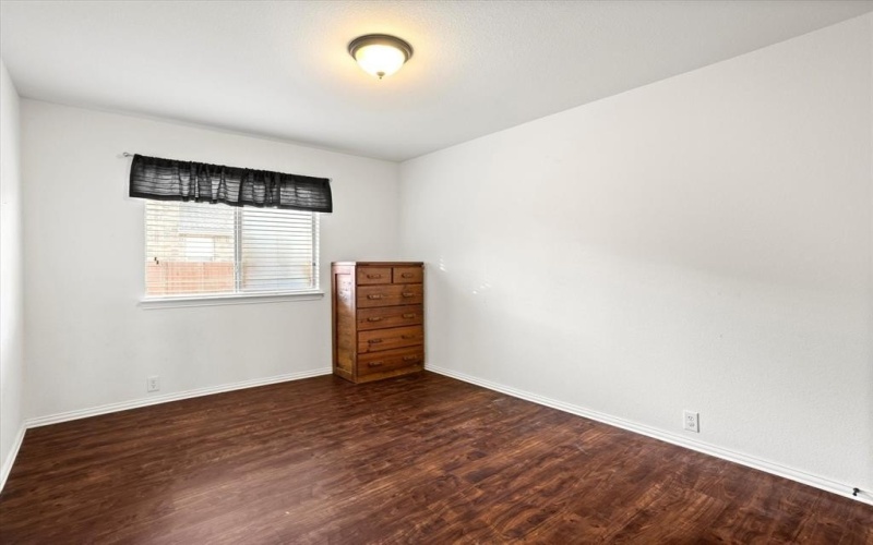 501 Highpoint Lane, Mansfield, TX 76063, 4 Habitaciones Habitaciones , ,3 BañosBaños,Residential,En Venta,501 Highpoint Lane,20881381