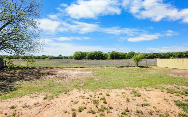 405 Bass Street, Bridgeport, TX 76426, 3 Habitaciones Habitaciones , ,2 BañosBaños,Residential,En Venta,405 Bass Street,20881346