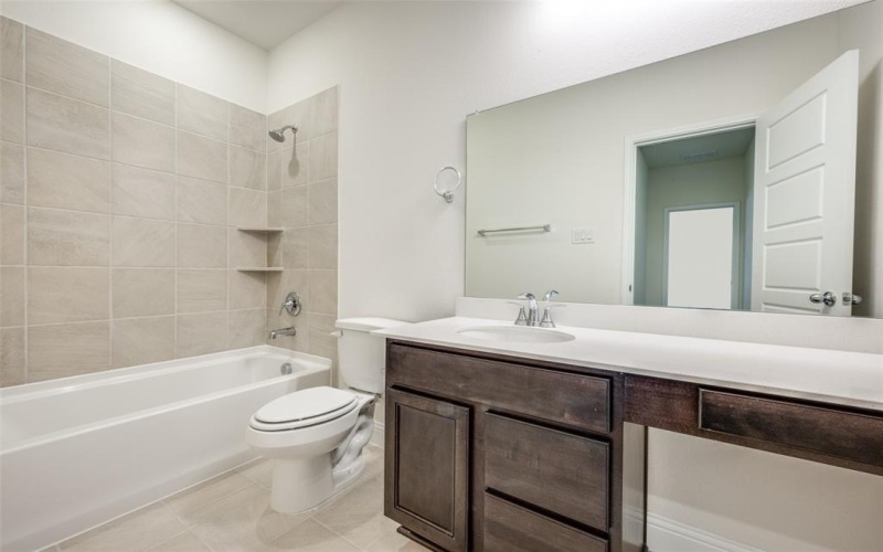 406 Eaton Drive, Justin, TX 76247, 4 Bedrooms Bedrooms, ,2 BathroomsBathrooms,Residential,For Sale,406 Eaton Drive,20881368