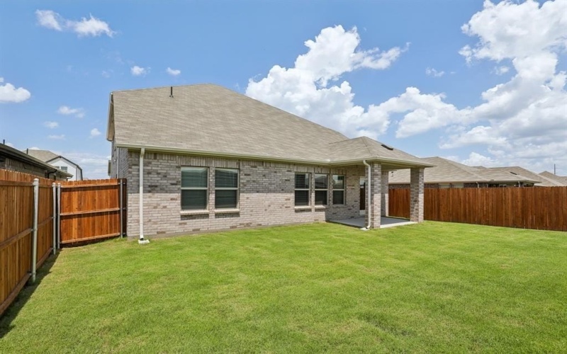 2306 Lone Star Lane, Seagoville, TX 75159, 5 Bedrooms Bedrooms, ,3 BathroomsBathrooms,Residential,For Sale,2306 Lone Star Lane,20883511