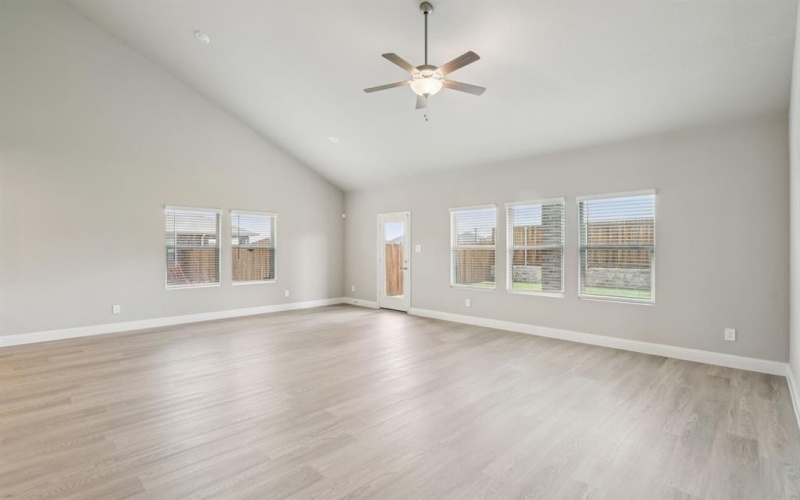 2306 Lone Star Lane, Seagoville, TX 75159, 5 Bedrooms Bedrooms, ,3 BathroomsBathrooms,Residential,For Sale,2306 Lone Star Lane,20883511