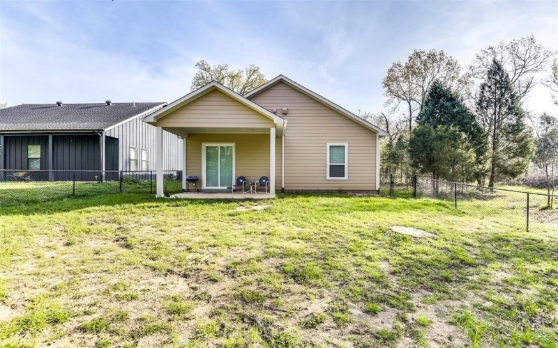 5245 Bill Cody Circle, Cabaña de madera, TX 75148, 2 Habitaciones Habitaciones , ,2 BañosBaños,Residential,En Venta,5245 Bill Cody Circle,20881860