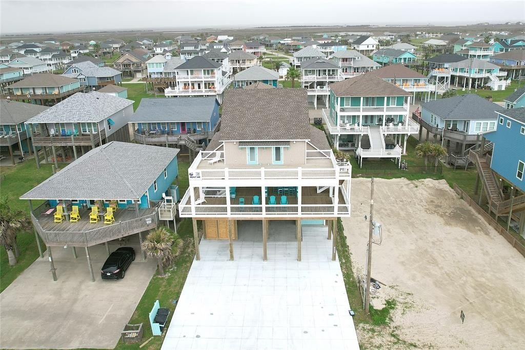 2627 Holiday Drive, Port Bolivar, TX 77650, 5 Bedrooms Bedrooms, ,3 BathroomsBathrooms,Residential,For Sale,2627 Holiday Drive,20881938