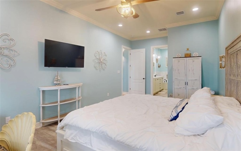 2627 Holiday Drive, Port Bolivar, TX 77650, 5 Bedrooms Bedrooms, ,3 BathroomsBathrooms,Residential,For Sale,2627 Holiday Drive,20881938