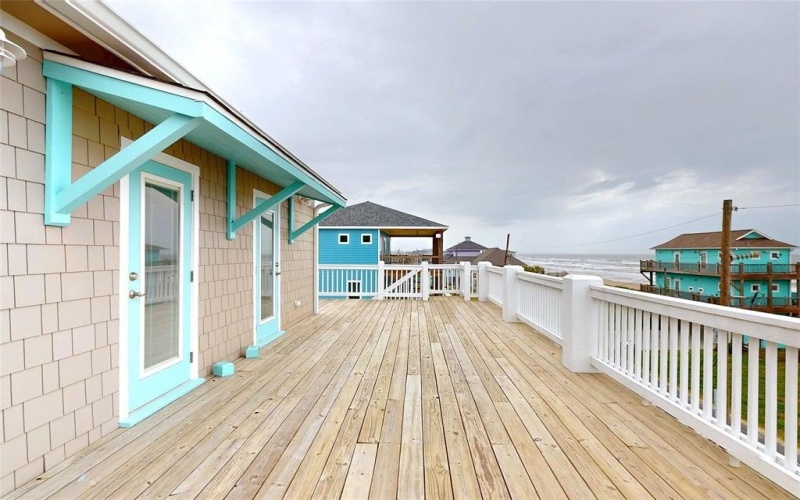2627 Holiday Drive, Port Bolivar, TX 77650, 5 Bedrooms Bedrooms, ,3 BathroomsBathrooms,Residential,For Sale,2627 Holiday Drive,20881938