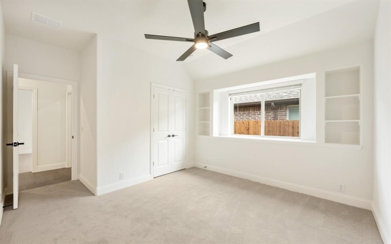 1106 Worthington Drive, Justin, TX 76247, 4 Habitaciones Habitaciones , ,3 BañosBaños,Residential,En Venta,1106 Worthington Drive,20881956