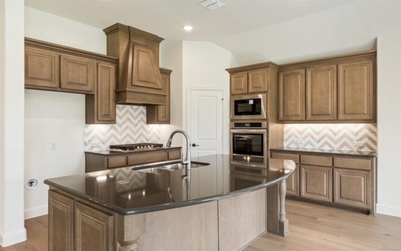 1106 Worthington Drive, Justin, TX 76247, 4 Habitaciones Habitaciones , ,3 BañosBaños,Residential,En Venta,1106 Worthington Drive,20881956