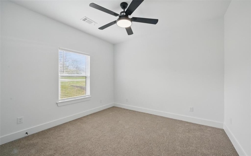 427 E Munson Street, Denison, TX 75021, 3 Habitaciones Habitaciones , ,2 BañosBaños,Residential,En Venta,427 E Munson Street,0,20884055