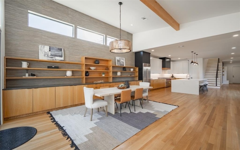 8903 Forest Hills Boulevard, Dallas, TX 75218, 5 Habitaciones Habitaciones , ,7 BañosBaños,Residential,En Venta,8903 Forest Hills Boulevard,20882331