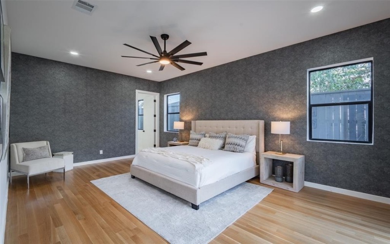 8903 Forest Hills Boulevard, Dallas, TX 75218, 5 Habitaciones Habitaciones , ,7 BañosBaños,Residential,En Venta,8903 Forest Hills Boulevard,20882331