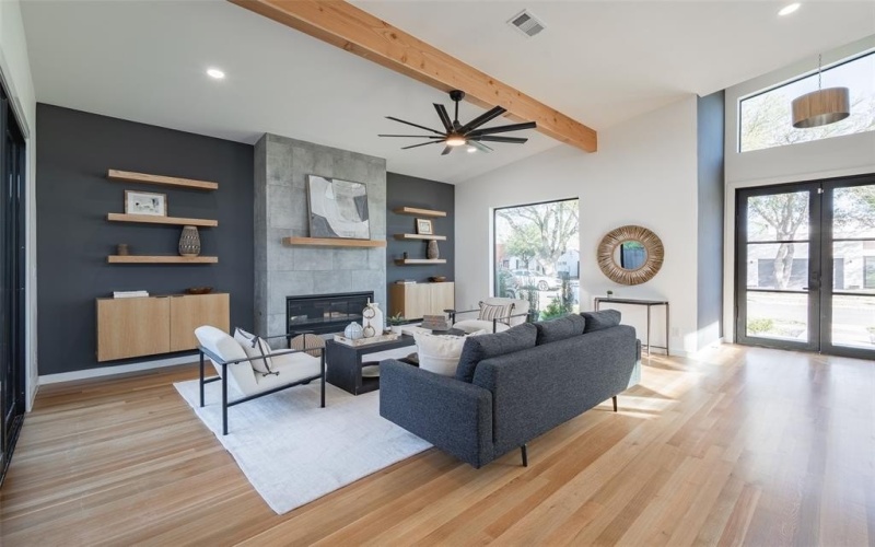 8903 Forest Hills Boulevard, Dallas, TX 75218, 5 Habitaciones Habitaciones , ,7 BañosBaños,Residential,En Venta,8903 Forest Hills Boulevard,20882331