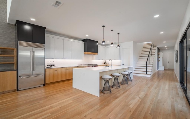 8903 Forest Hills Boulevard, Dallas, TX 75218, 5 Habitaciones Habitaciones , ,7 BañosBaños,Residential,En Venta,8903 Forest Hills Boulevard,20882331