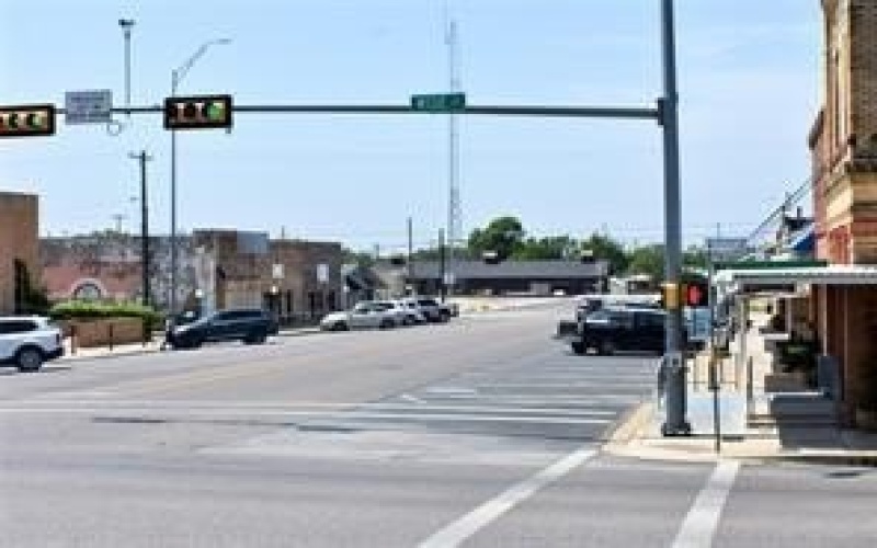 103 N Mason Street, Bowie, TX 76230, ,Commercial Sale,For Sale,103 N Mason Street,20882469