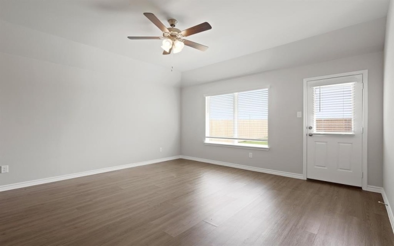 7013 Trestle Street, Fort Worth, TX 76036, 4 Bedrooms Bedrooms, ,3 BathroomsBathrooms,Residential,For Sale,7013 Trestle Street,20884161