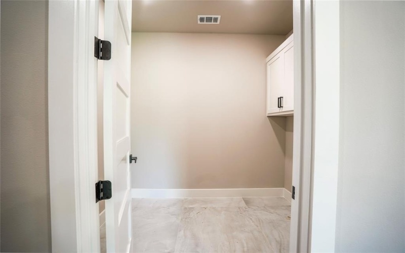 1616 N Bradley Street, McKinney, TX 75069, 5 Bedrooms Bedrooms, ,6 BathroomsBathrooms,Residential,For Sale,1616 N Bradley Street,20883256