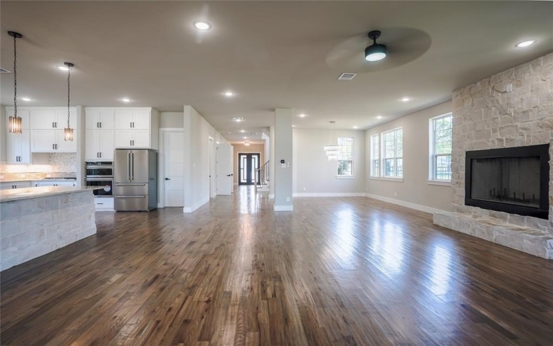 1616 N Bradley Street, McKinney, TX 75069, 5 Bedrooms Bedrooms, ,6 BathroomsBathrooms,Residential,For Sale,1616 N Bradley Street,20883256