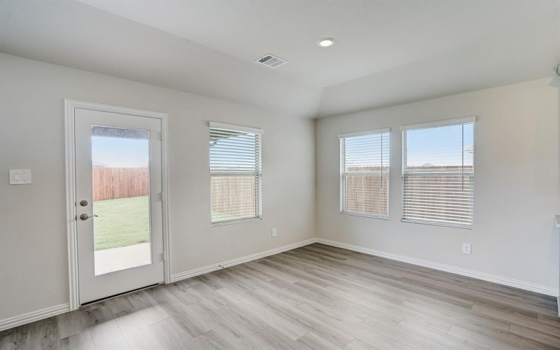 4017 Medina Drive, Farmersville, TX 75442, 4 Bedrooms Bedrooms, ,3 BathroomsBathrooms,Residential,For Sale,4017 Medina Drive,20884457