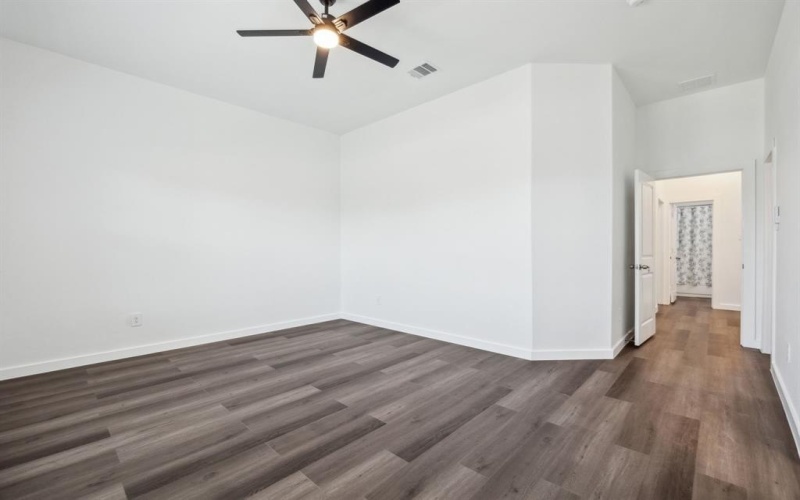 6202 Trinity Creek Drive, Dallas, TX 75217, 3 Bedrooms Bedrooms, ,2 BathroomsBathrooms,Residential,For Sale,6202 Trinity Creek Drive,20881504