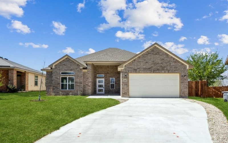 6202 Trinity Creek Drive, Dallas, TX 75217, 3 Bedrooms Bedrooms, ,2 BathroomsBathrooms,Residential,For Sale,6202 Trinity Creek Drive,20881504